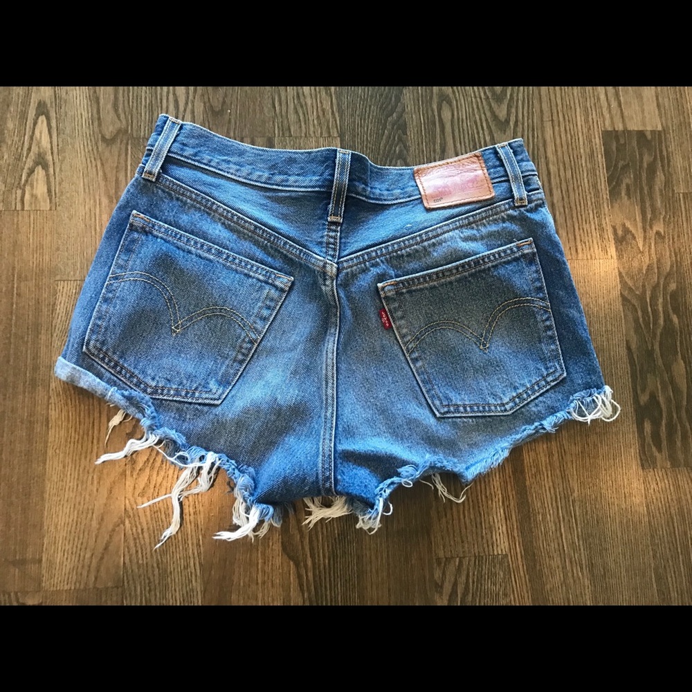 Levi’s 501 denim cutoffs